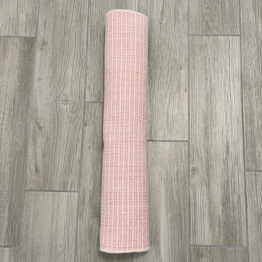 2x5 Peach Rug - Picture 2 of 3